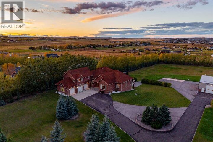 Property Photo: 14004 402 Avenue East AB T1S 6C4