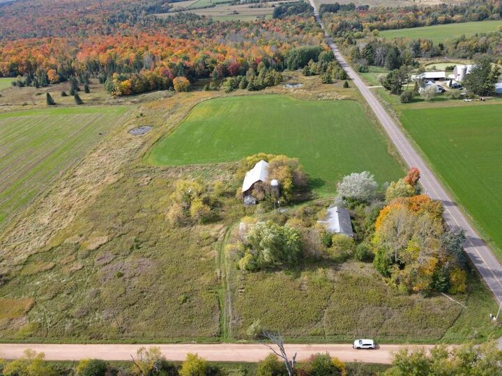 Property Photo:  W1921 County Road C  WI 54452 