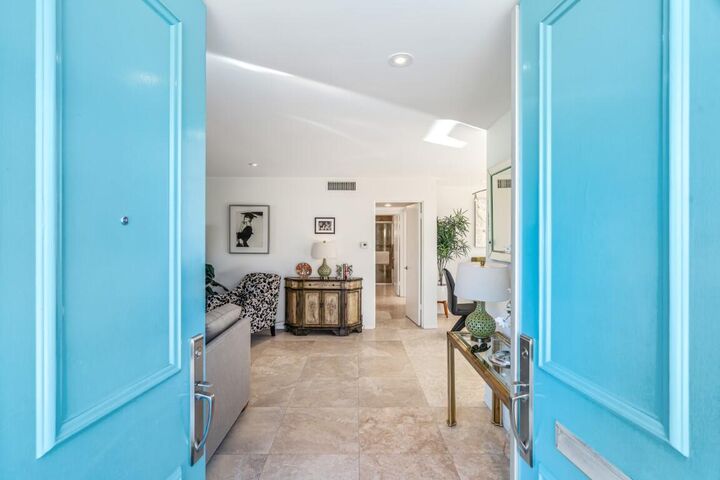Property Photo:  72877 El Paseo 512  CA 92260 