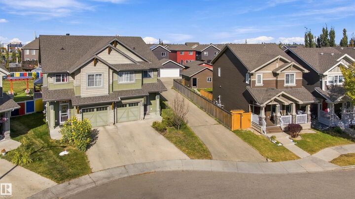Property Photo:  5604 Crabapple Way SW  AB T6X 1P1 