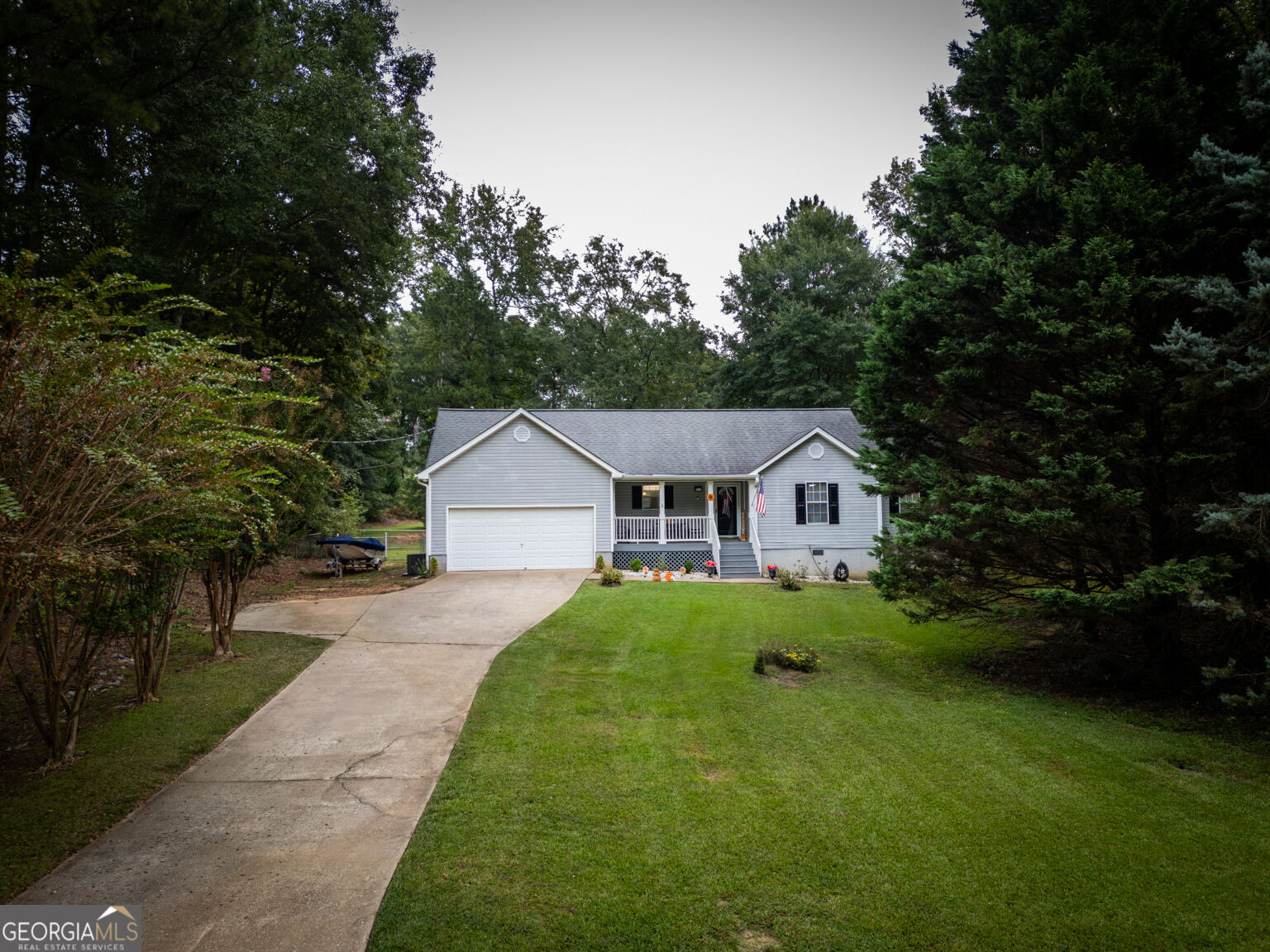 Property Photo:  405 Jordan Lane  GA 30248 