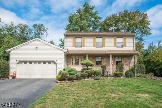 Property Photo:  2 Rochambeau Rd  NJ 07444 