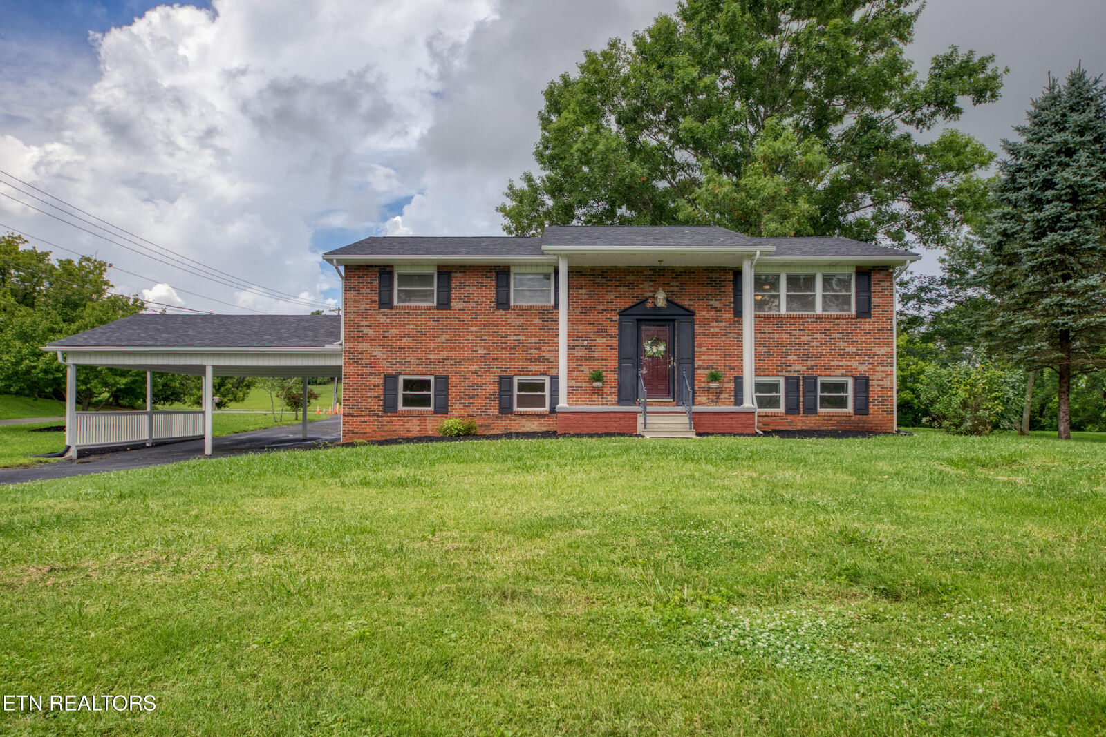 Property Photo:  7001 Washington Pike Pike  TN 37721 