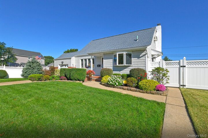 Property Photo:  3153 Ward Lane  NY 11793 