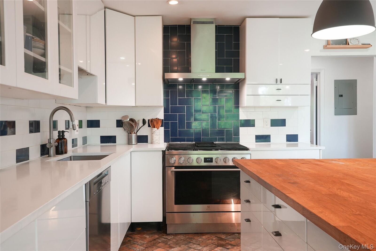 Property Photo: 100 Dowd Street C6 NY 10927