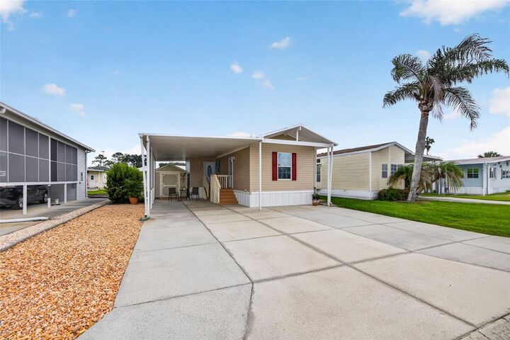 Property Photo:  35143 Danny Drive  FL 33541 