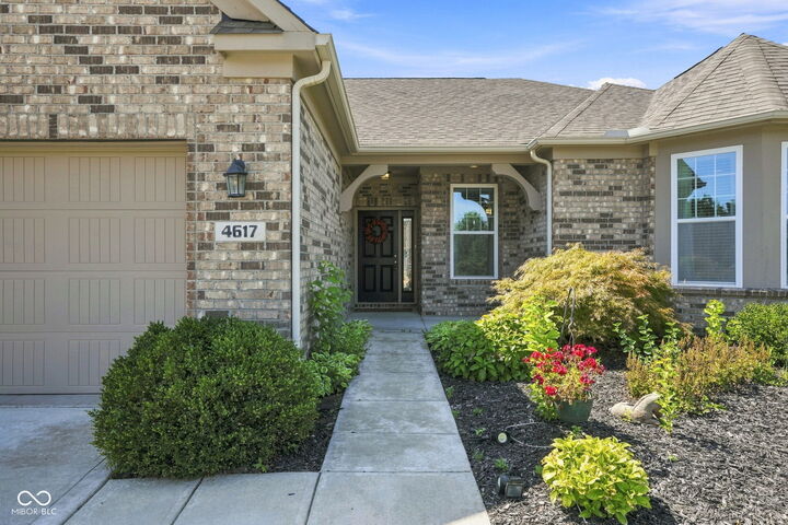 Property Photo:  4617 Rainbow Run  IN 46143 