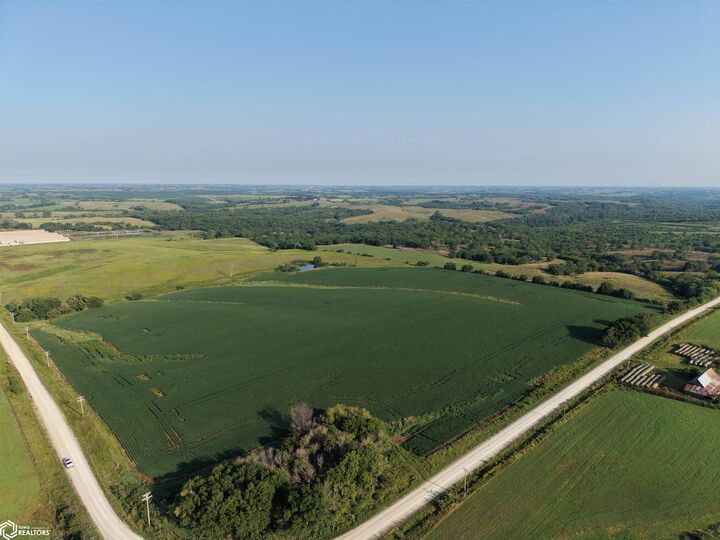 Property Photo: Nature St IA 50174