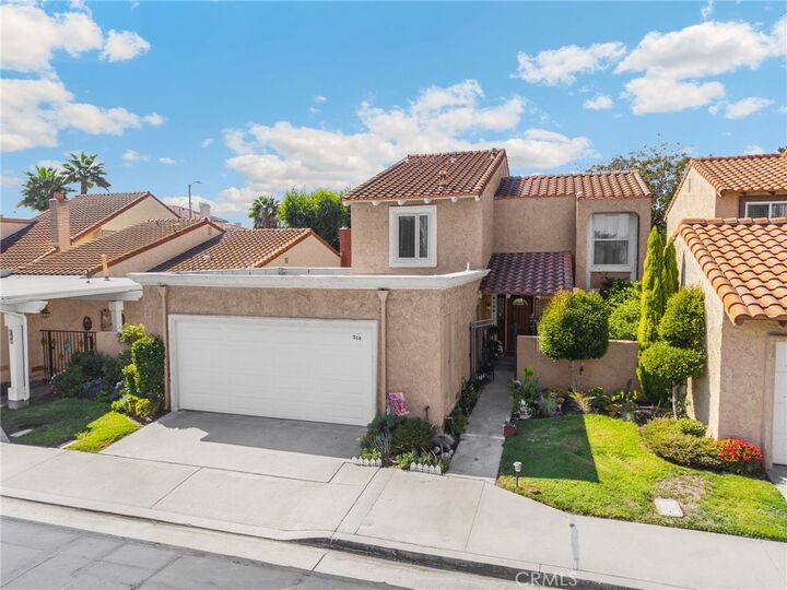 Property Photo:  519 Valley Forge Drive  CA 92870 