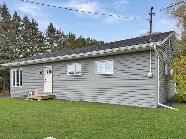 Property Photo:  33 US Route 1  ME 04745 