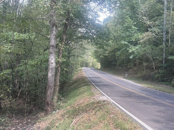 Property Photo: 2550 Hurricane Creek Rd TN 38464