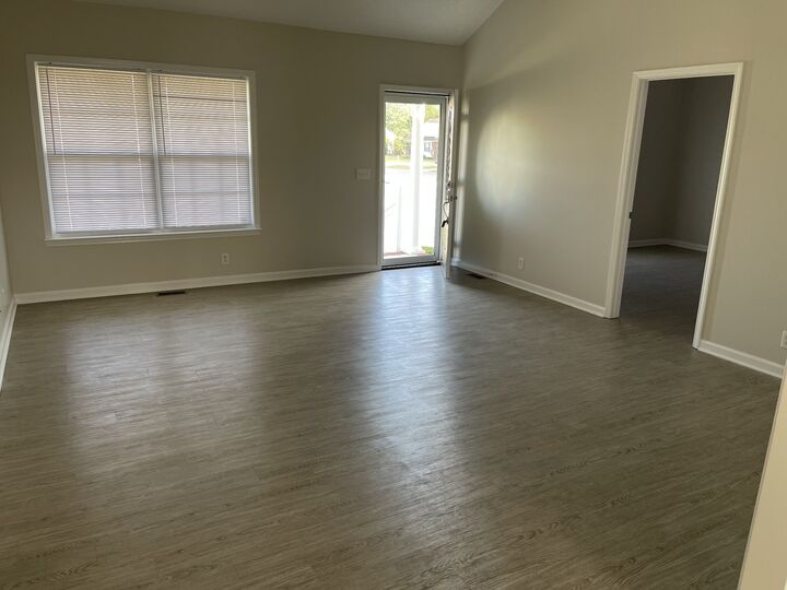 Property Photo: 3203 Meadowhill Drive TN 37130