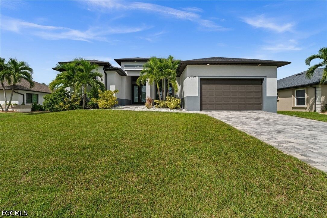 Property Photo: 2709 SW 42nd Lane FL 33914