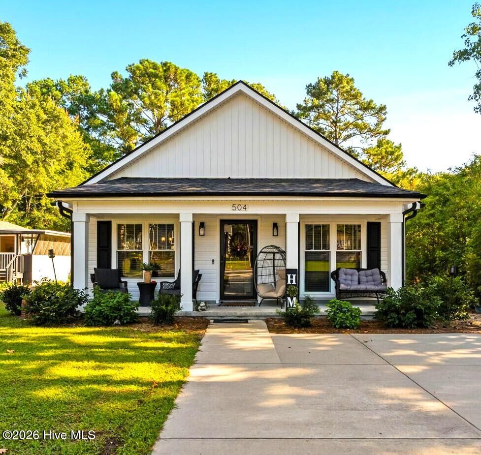 Property Photo: 504 Magnolia Drive NC 28468