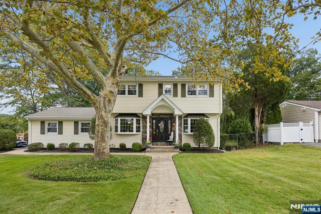 Property Photo:  87 Webster Drive  NJ 07470 