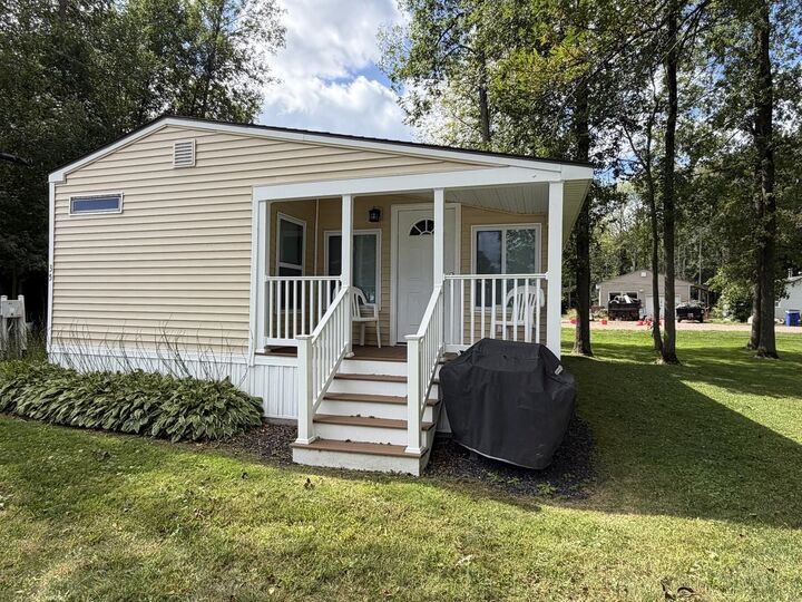 Property Photo:  35 Whites Lane  VT 05485 