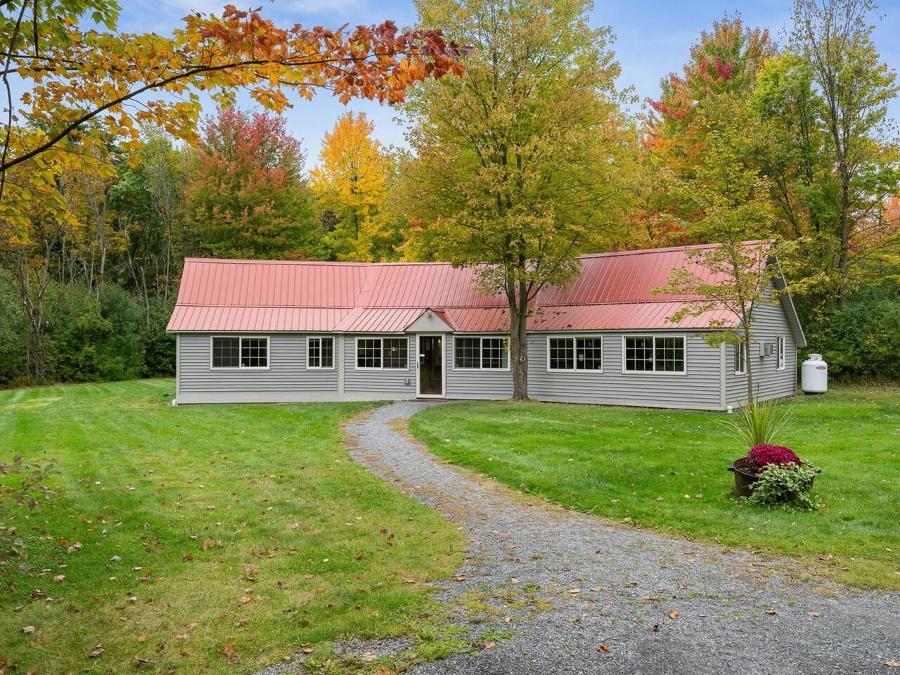 Property Photo: 2088 Town Line Road VT 05491