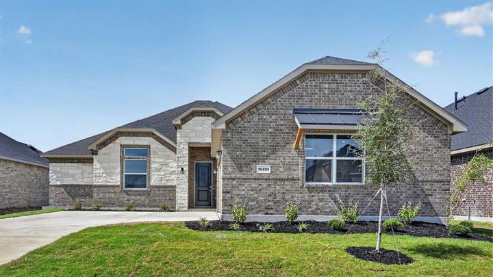 Property Photo: 3292 Pier View Street TX 76065