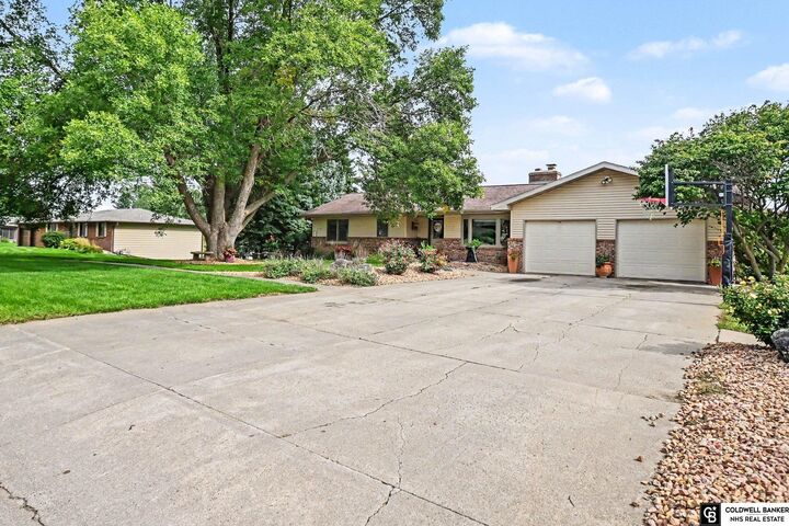 Property Photo:  908 5th Street  NE 68791 