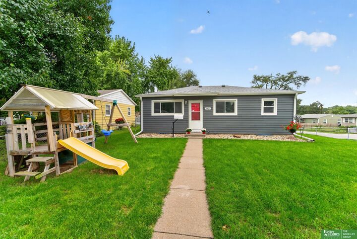 Property Photo:  4454 S 61 Street  NE 68117 