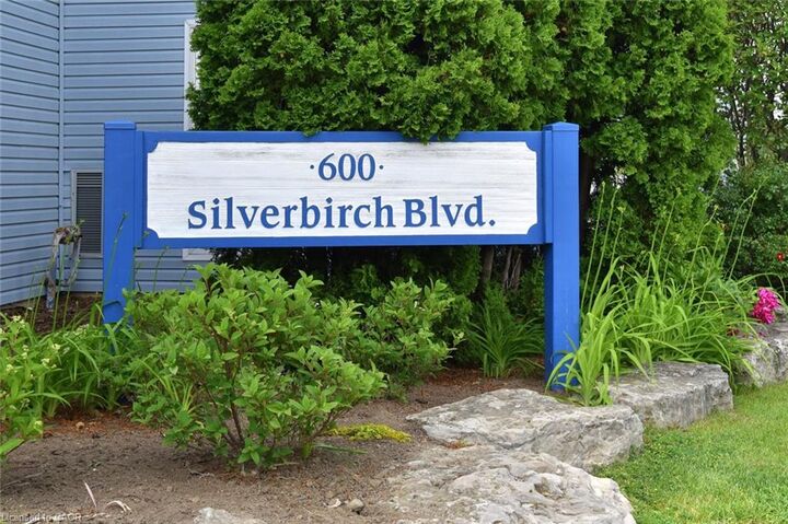 Property Photo: 600 Silverbirch Boulevard 103 ON L0R 1W0