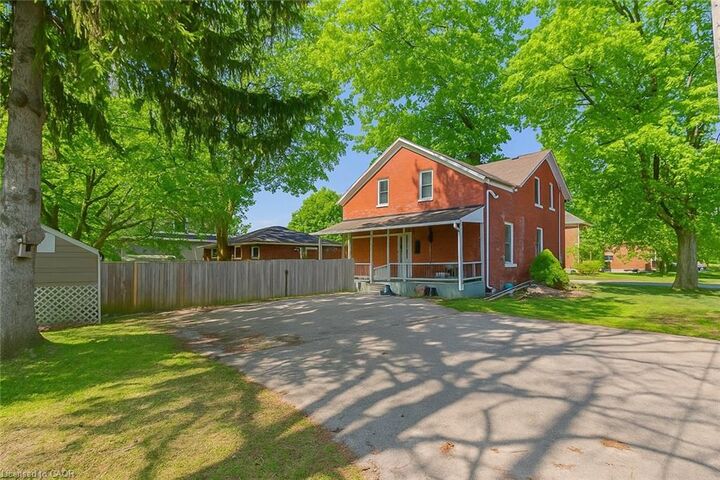 Property Photo: 137 Wellington Street ON N0K 1N0