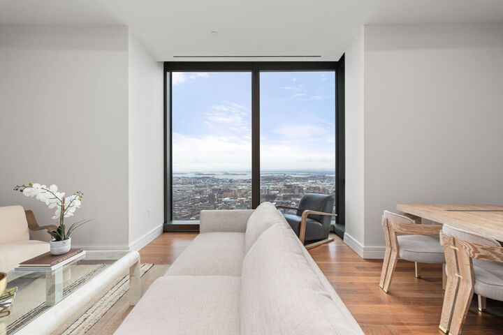 Property Photo:  1 Dalton St 4703  MA 02115 