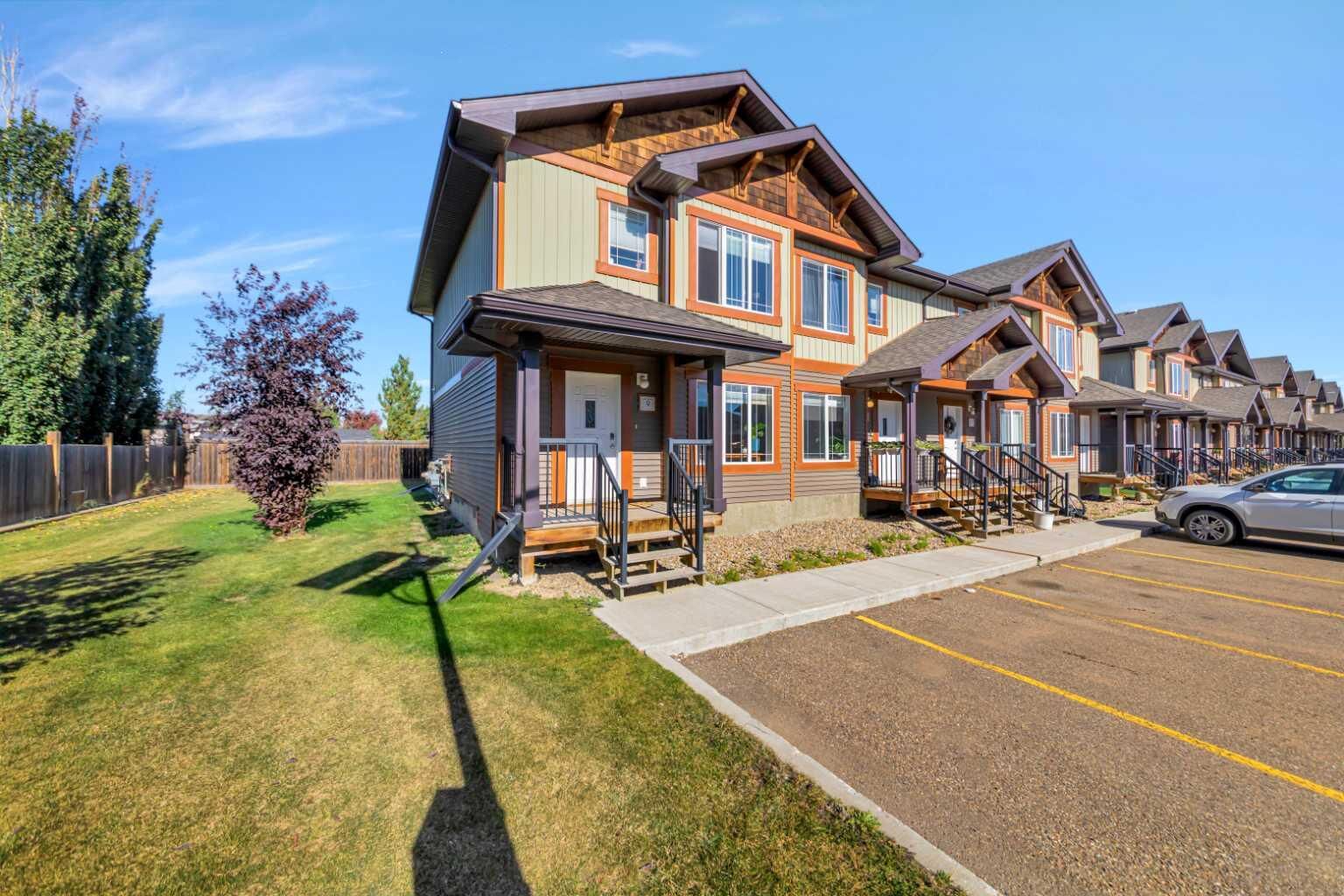 Property Photo:  4738 13 Street 9  SK S9V 1Z5 