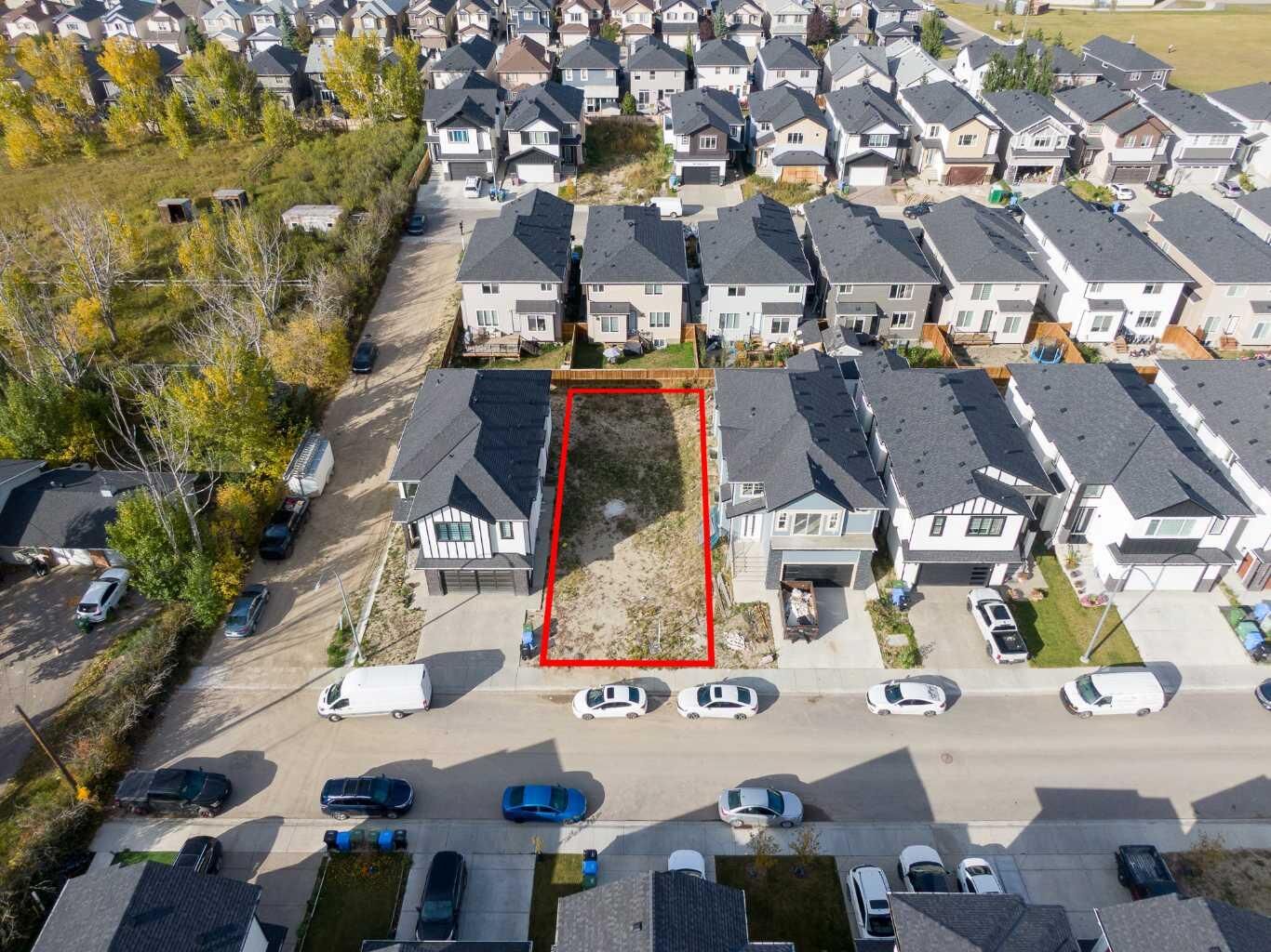 Property Photo:  157 Saddlecrest Circle NE  AB T3J 0Z2 