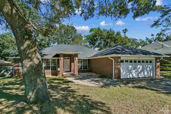 Property Photo:  7100 Rampart Way  FL 32505 