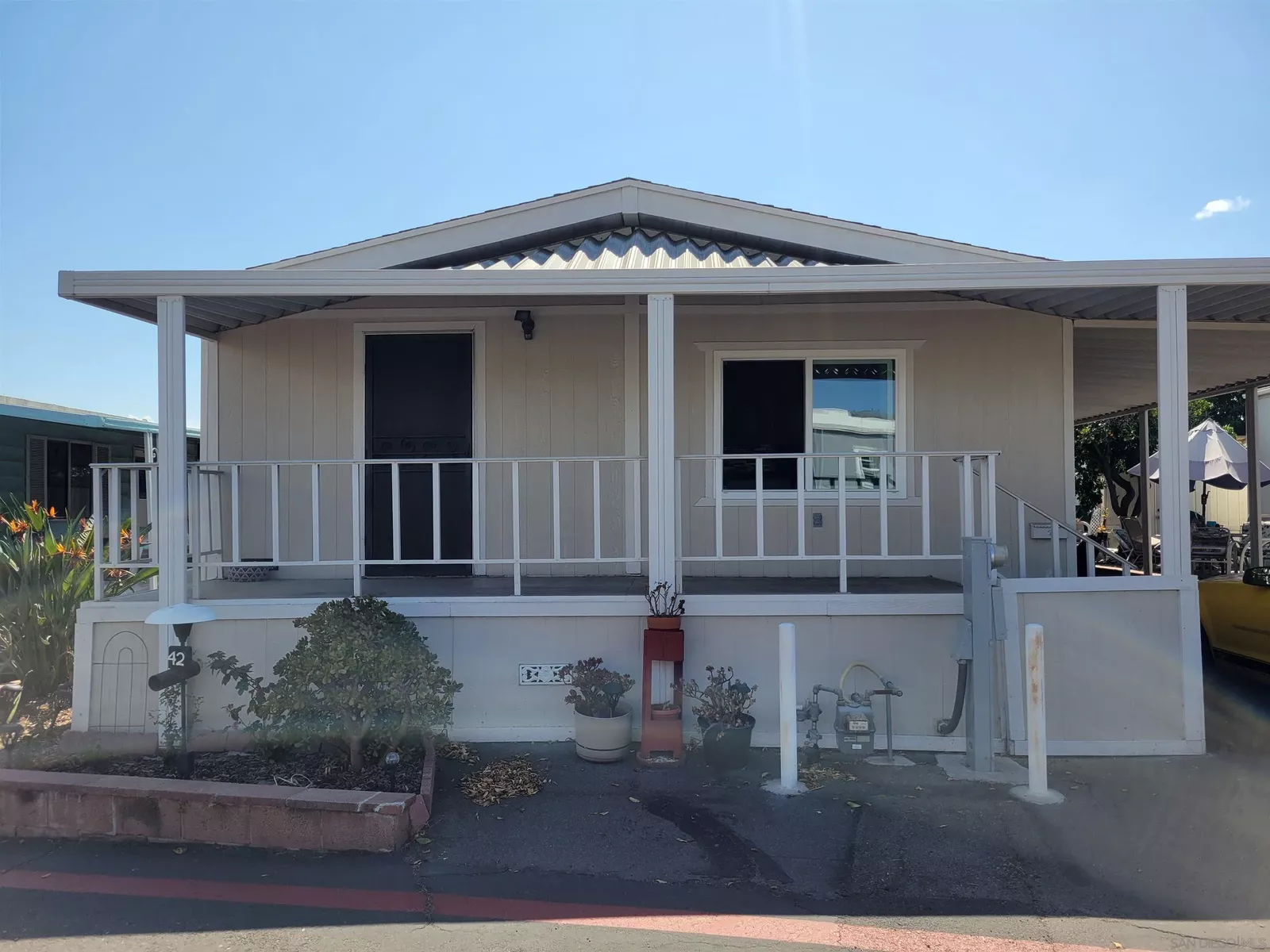 Property Photo: 1515 E Capalina Rd Spc 42 CA 92069
