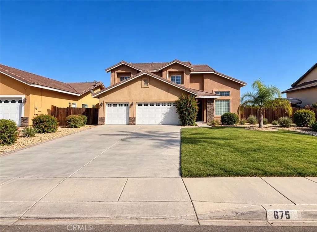 Property Photo: 675 Winners Circle CA 92582