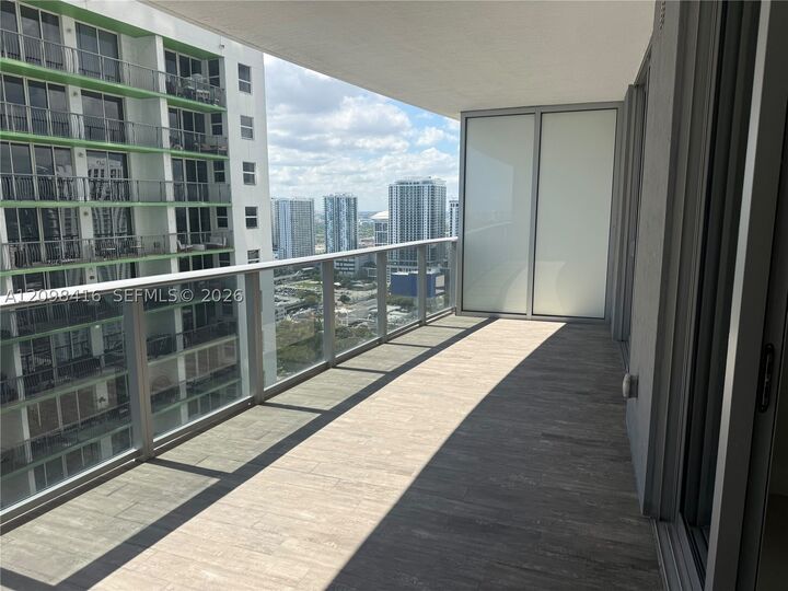 Property Photo:  488 NE 18th St 3104  FL 33132 