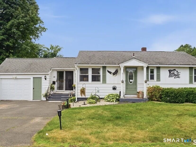 Property Photo:  10 Plum Orchard Road 1  CT 06489 