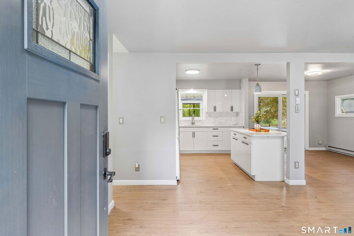 Property Photo:  4 Briar Lane  CT 06776 
