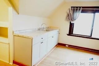 Property Photo: 33 Center Street 3 CT 06516