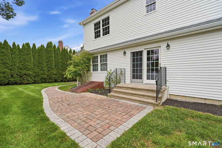 Property Photo: 230 Lexington Road CT 06033