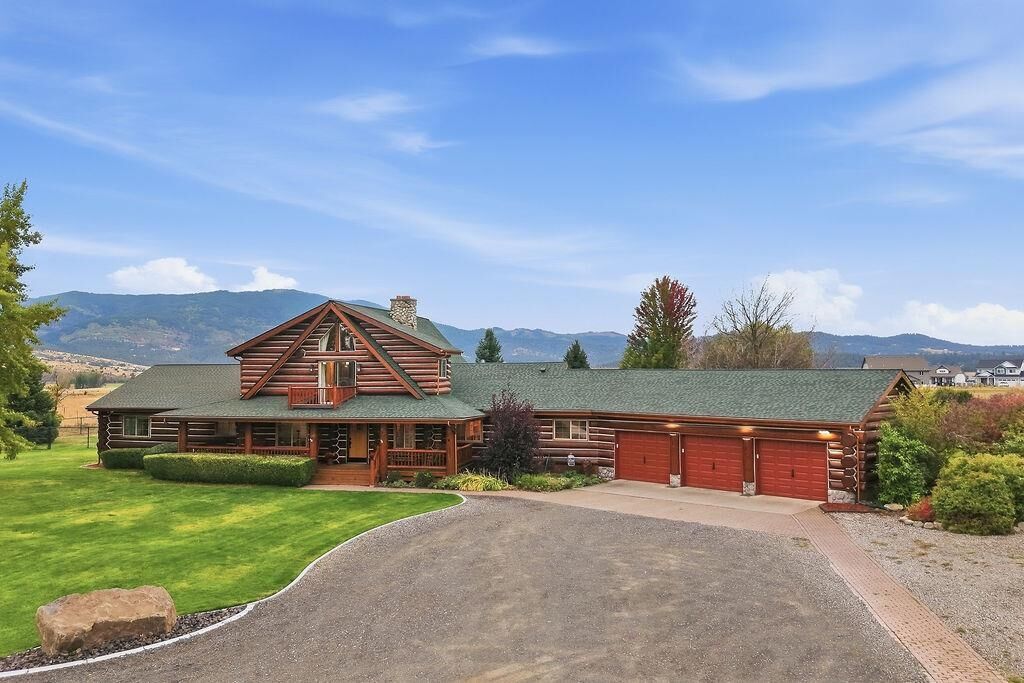 Property Photo: 19710 E 8th Ave WA 99016