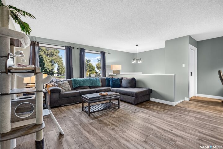 Property Photo: 1010 9th Avenue SW SK S6H 5X5