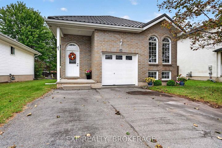 Property Photo: 63 Speers Boulevard ON K7N 1Y1