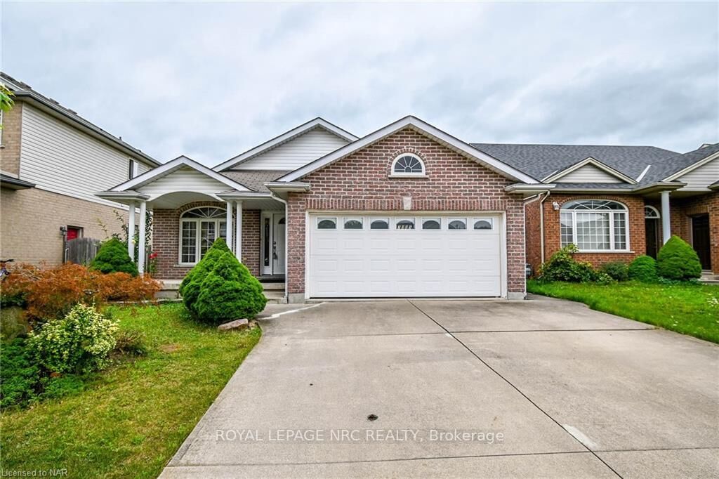 Property Photo:  7005 Kelly Drive  ON L2H 3J9 