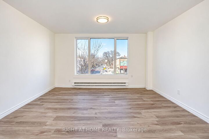 Property Photo:  843 Danforth Avenue Upper  ON M4J 1L2 