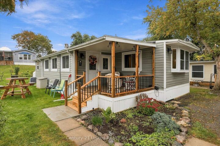 Property Photo:  740 Serpent Mounds - 7 Poplar Drive N/A  ON K0L 2G0 