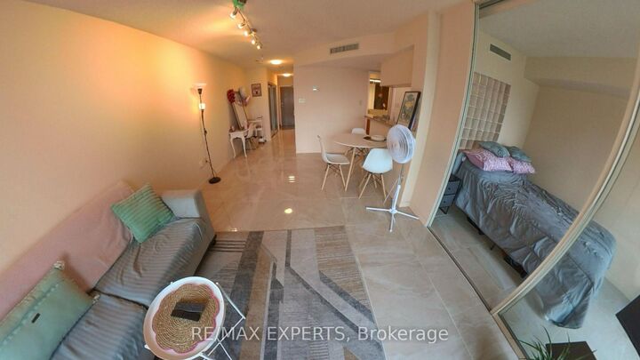Property Photo:  1001 Bay Street 2116  ON M5S 3A6 