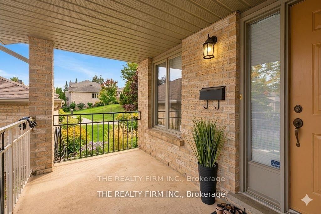 Property Photo:  1500 Richmond Street 56  ON N6G 4T8 