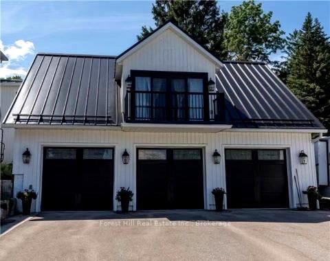 Property Photo:  51 Louisa Street W Carriage House  ON N0H 2P0 