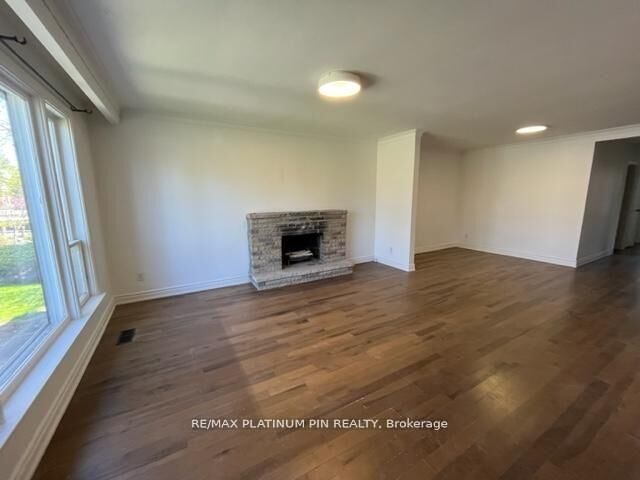 Photo de la propriété:  293 Ellerslie Avenue  ON M2R 1B6 