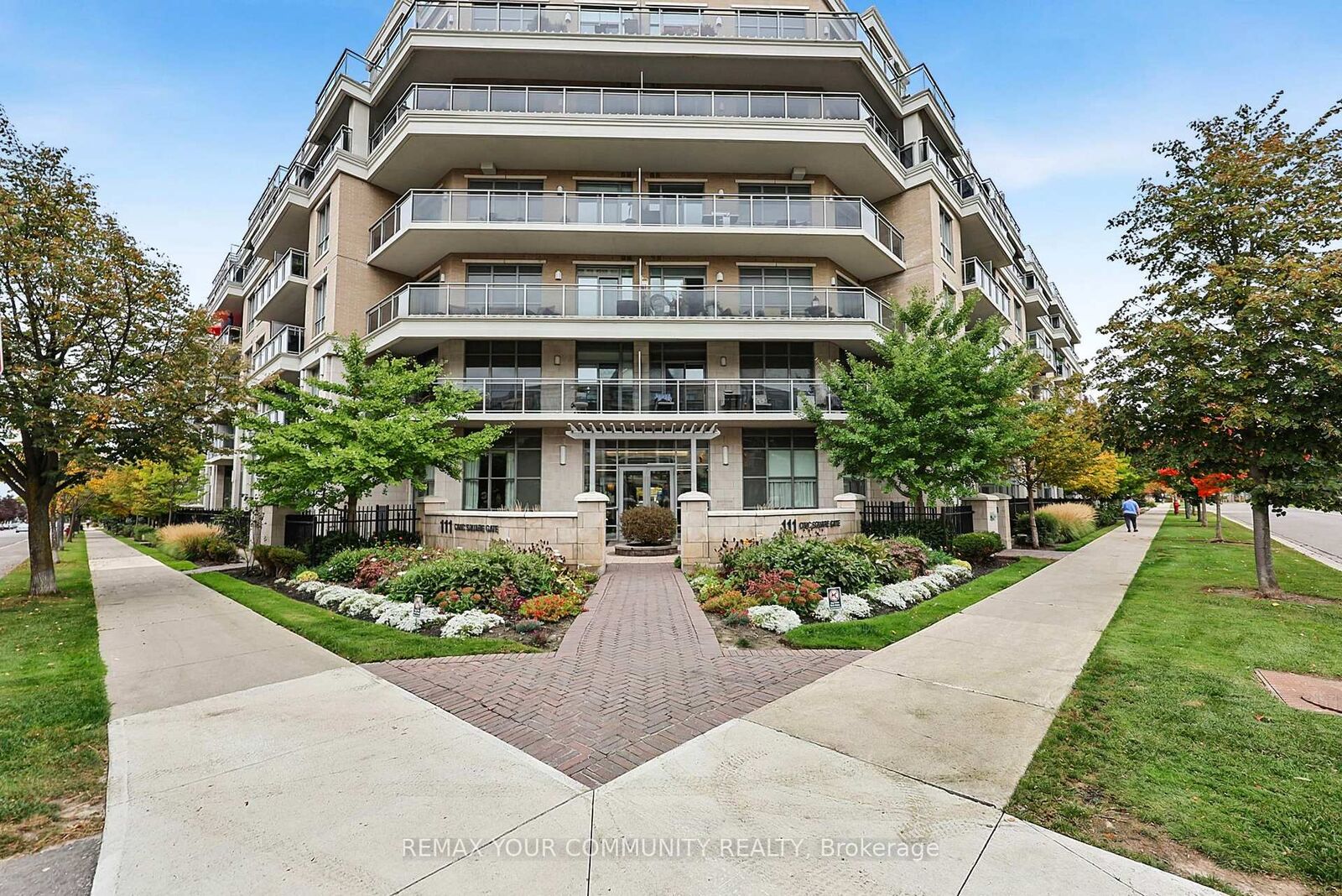 Property Photo: 111 Civic Square Gate 222 ON L4G 0S6