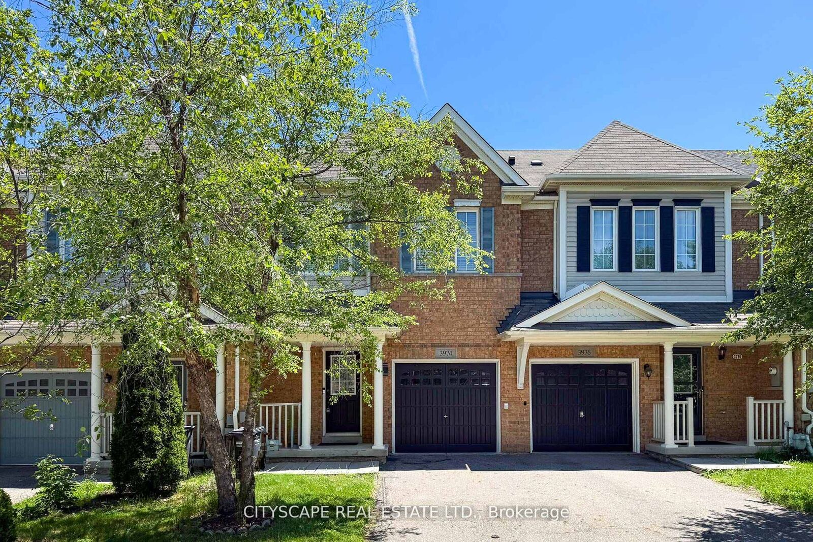 Property Photo:  3974 Stardust Drive  ON L5M 8A5 