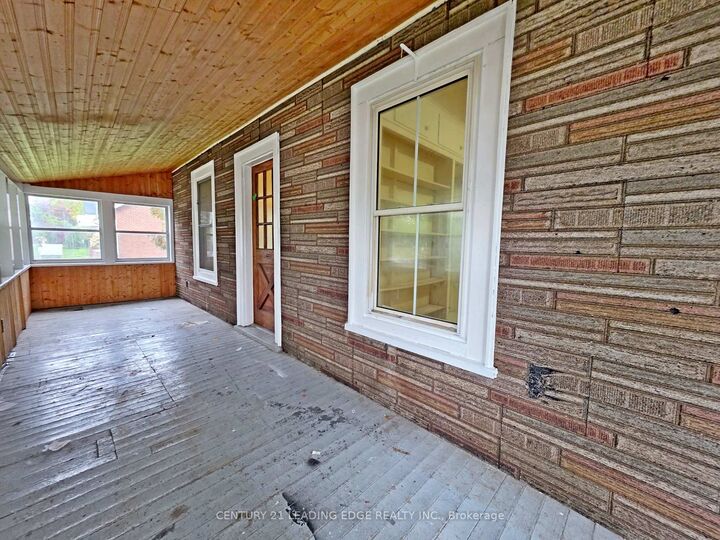 Property Photo:  49 High Street  ON L0E 1R0 